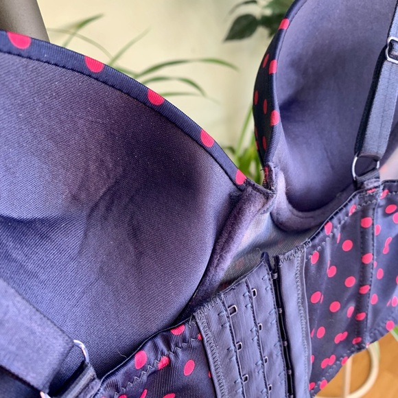 Polka dot push-up bra. 36B - Picture 6 of 9